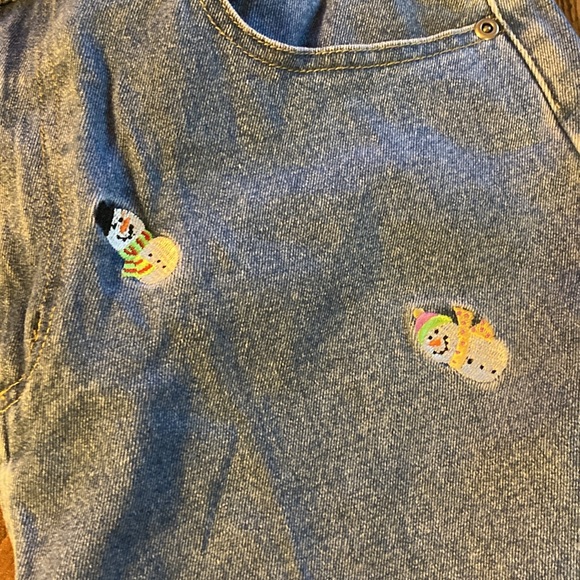 Quacker Factory MOM snowman jeans size 10 Runs small - Picture 2 of 8